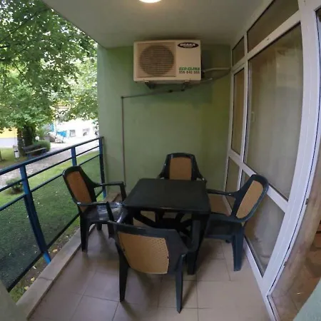 Three Bedroom Apaartment 